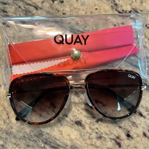 Quay Sunglasses great condition
